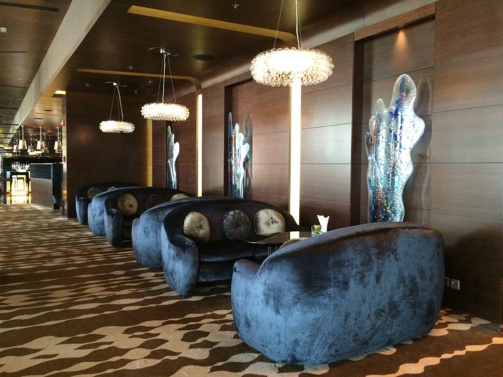 Le Meridien City Centre Bahrain Manáma Exteriér fotografie The interior of the lounge