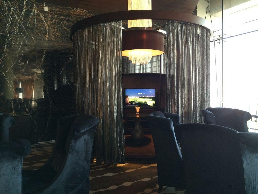 Le Meridien City Centre Bahrain Manáma Exteriér fotografie The lounge at the airport