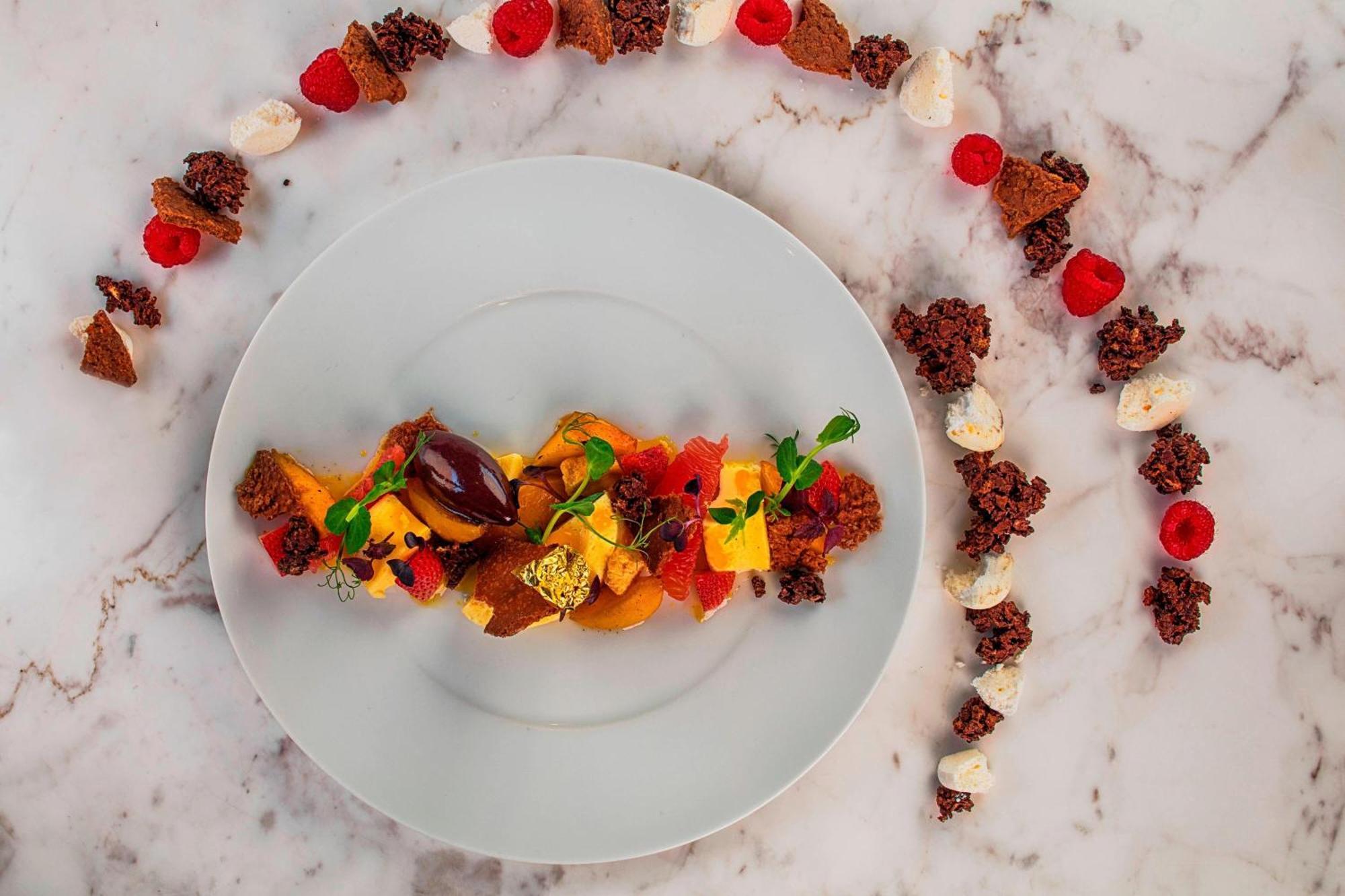 Le Meridien City Centre Bahrain Manáma Exteriér fotografie A fruit salad